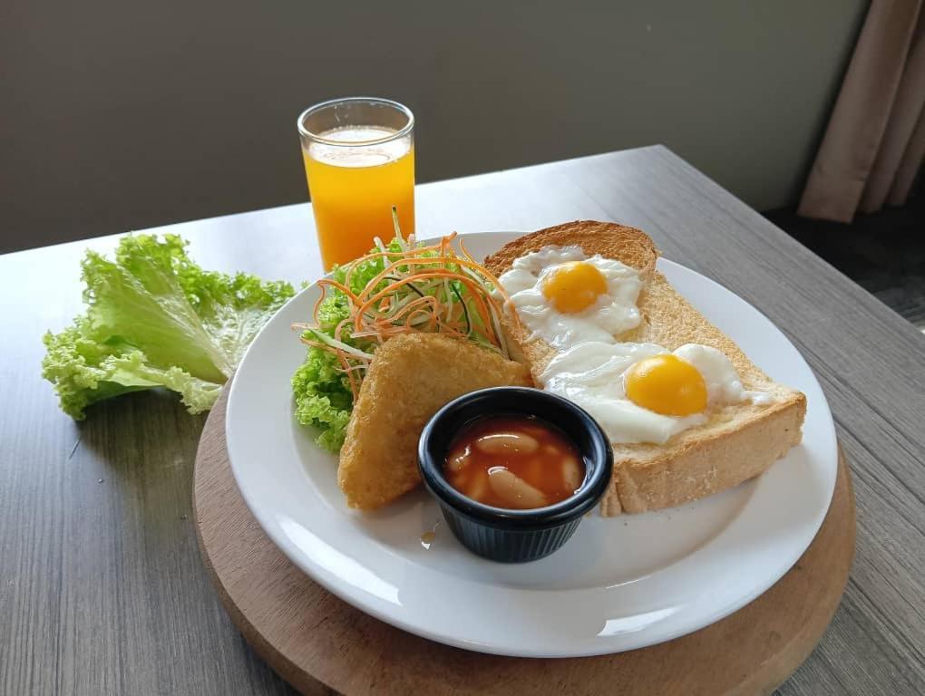 Manhattan Hotel Ipoh Extérieur photo